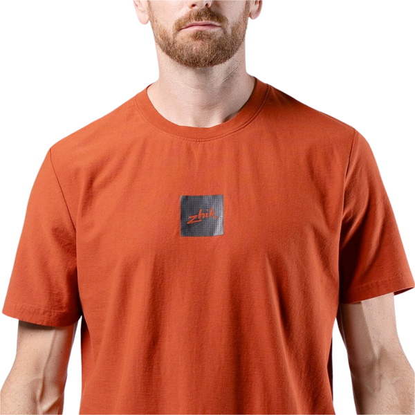 2026 Zhik Da Uomo Carbon Tee TEE-0735-M - Red Earth